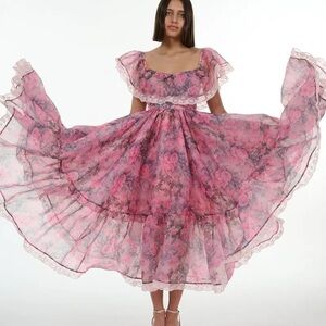 Selkie Queen Bee Romance Novella Dress NWT S Pink Floral Lace Trim Midi